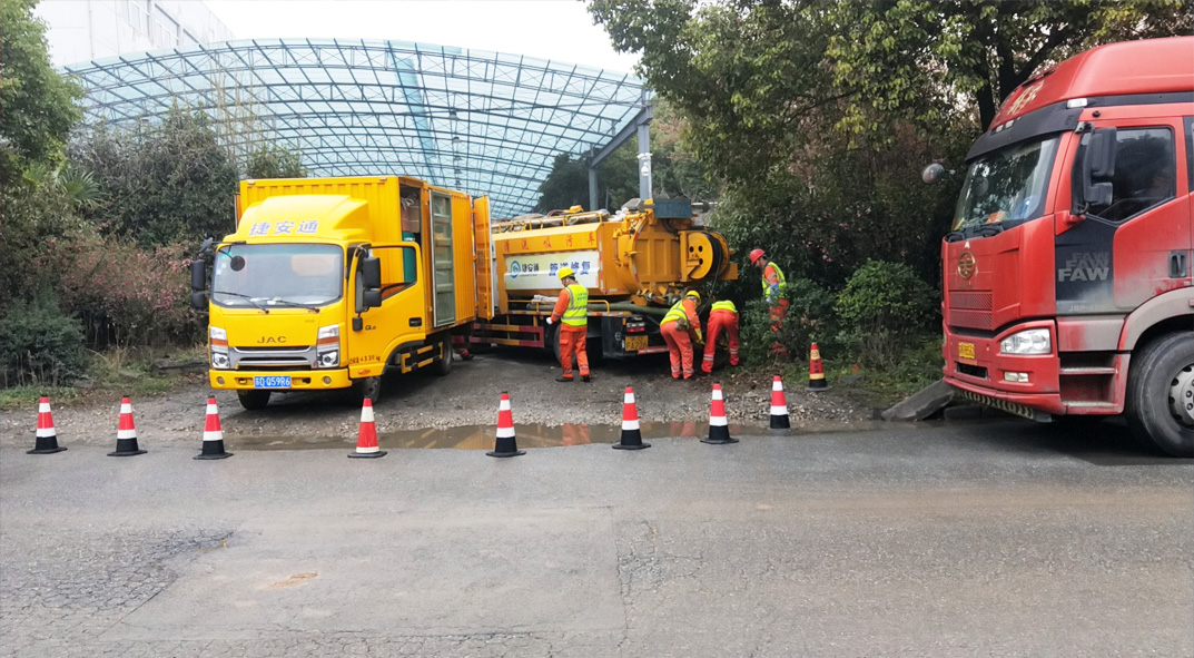 堆龙德庆成区雨污水管网“四位一体”检测疏通项目